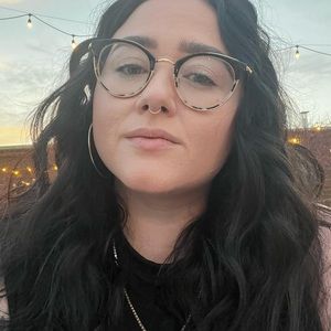 Meet your Posher, Kat